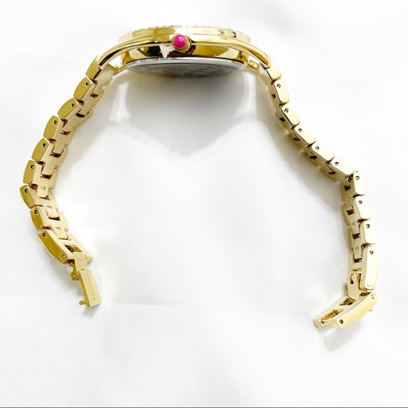 BETSEY JOHNSON WATCH - Picture 4 of 7